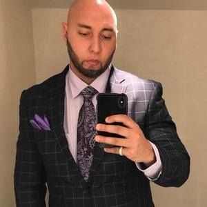 Meet your Posher, Cliff